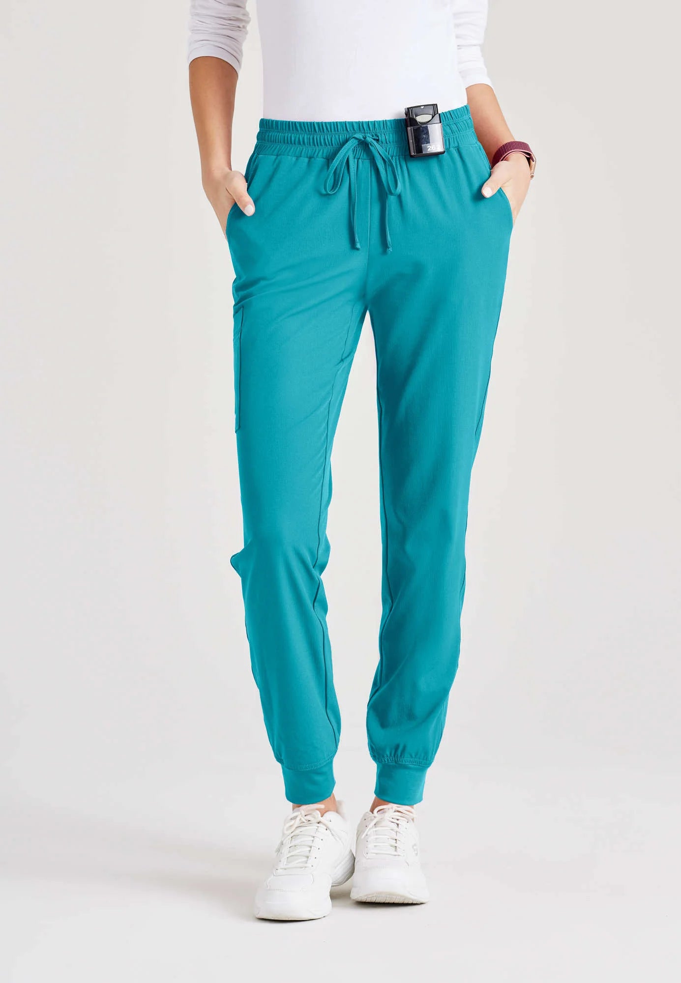 Skechers Theory Women's Cargo Jogger 4-Pocket Solid Scrub Pant (CCHN) | SKP552